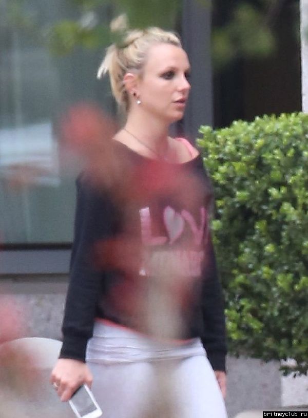 Бритни покидает фитнесс-клуб 20.jpg(Бритни Спирс, Britney Spears)