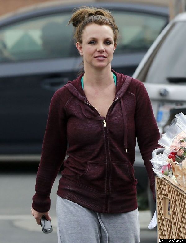 Бритни посетила супермаркет  Albertsons14.jpg(Бритни Спирс, Britney Spears)