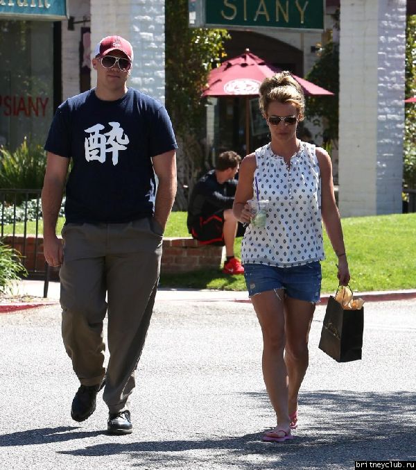 Бритни и Дэвид в  Thousand Oaks23.jpg(Бритни Спирс, Britney Spears)