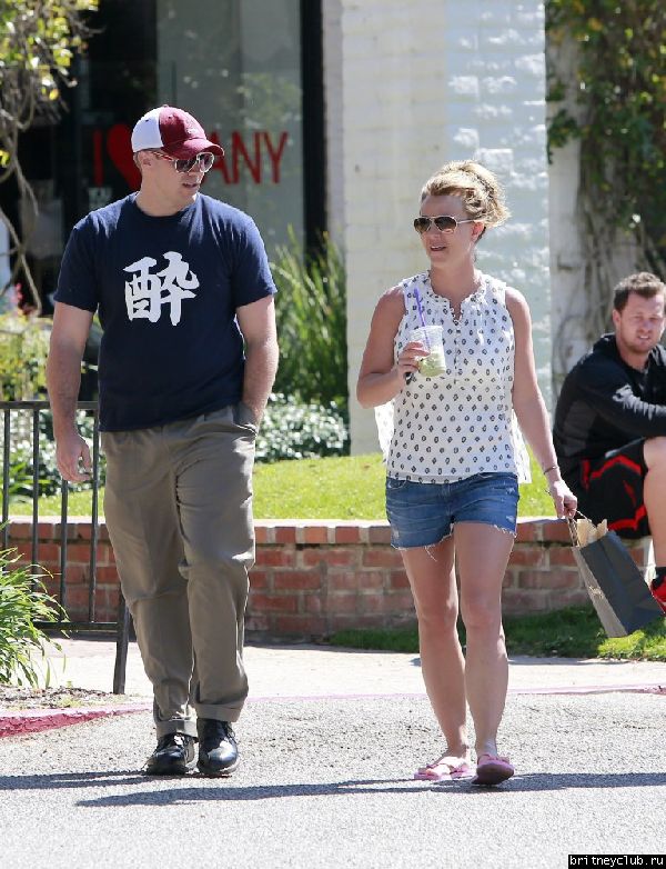 Бритни и Дэвид в  Thousand Oaks46.jpg(Бритни Спирс, Britney Spears)