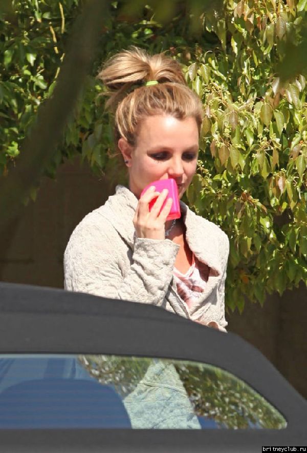 Бритни покидает стоматолога в Thousand Oaks21.jpg(Бритни Спирс, Britney Spears)