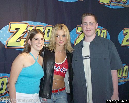 Бритни на радио Kiis FM и Z10009.jpg(Бритни Спирс, Britney Spears)