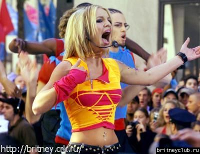 Бритни на шоу Today05.jpg(Бритни Спирс, Britney Spears)