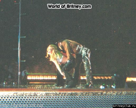 D.W.D. tour "Pittsburgh, PA" (2 ноября 2001 года)09.jpg(Бритни Спирс, Britney Spears)