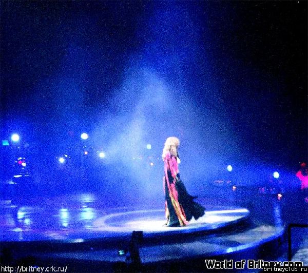 D.W.D. tour Denver, Colorado (12 ноября 2001 года)08.jpg(Бритни Спирс, Britney Spears)