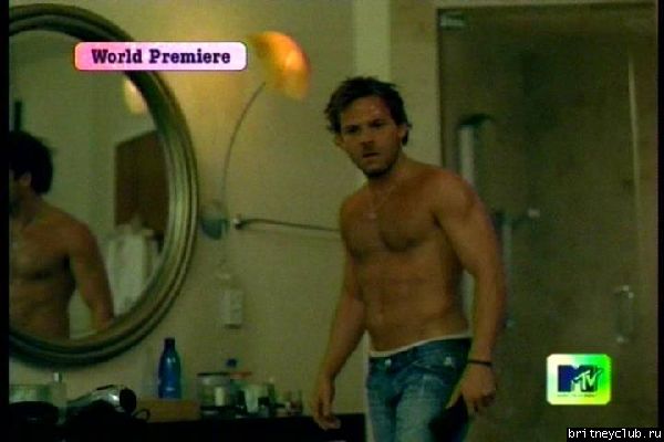 Everytime HQ Caps123.jpg(Бритни Спирс, Britney Spears)