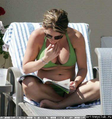 Бритни в отеле Le Merigot51.jpg(Бритни Спирс, Britney Spears)