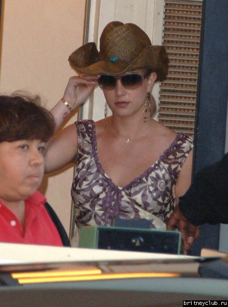 Бритни на шоппинге britney-la45.jpg(Бритни Спирс, Britney Spears)