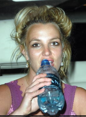 Бритни посещает фитнес-центр Bally Total 21 мая 2008 года(Бритни Спирс, Britney Spears)