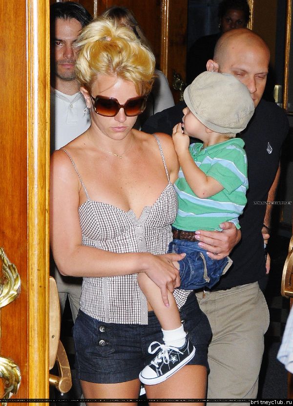 Бритни посещает Бродвейский мюзикл 18.jpg(Бритни Спирс, Britney Spears)